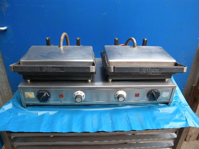 Kontaktgrill / Doppelgrill Edelstahl   380 V Tischmodell