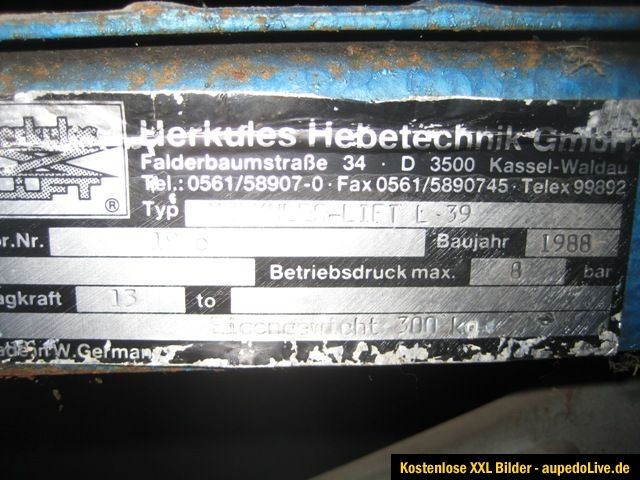 13 To Scherenhebebühne LKW Pflegebereifung Kurzhubbühne Hebebühne